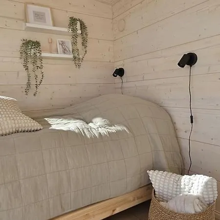 Skandinaavinen Moekki Rannalla Chalet *